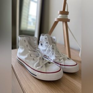 Converse High Top Chuck Taylor All Star Classic